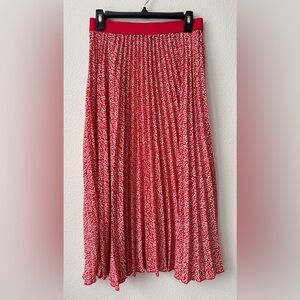 Vince Camuto Deep Pink and White Printed  Pleated Flowy Skirt with elastic waist